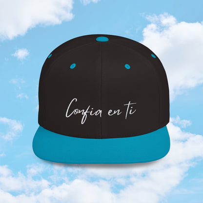 Gorra Inspiradora – Confía en Ti | Ajustable y Moderna